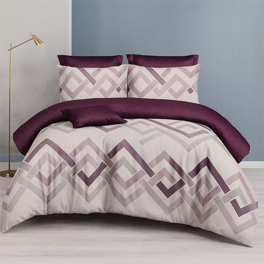 Triangular design print multicolor polycotton double bed bedsheet