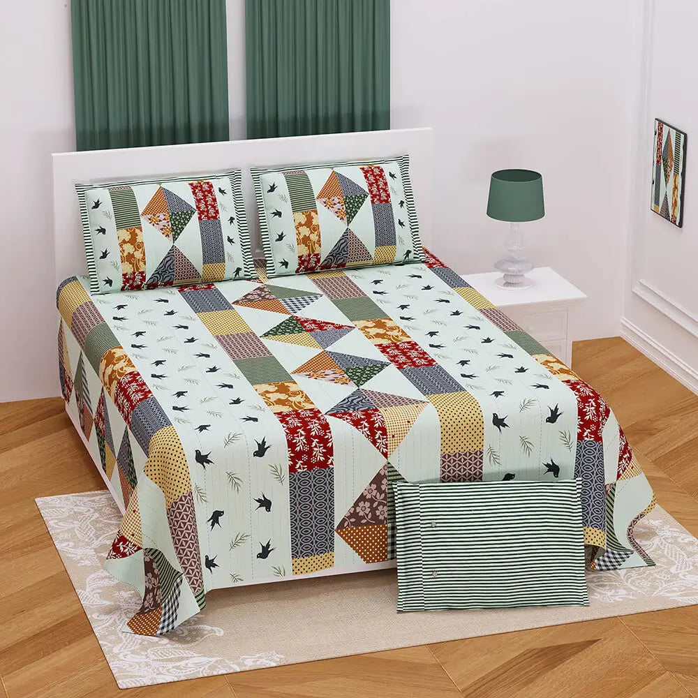 Black Bird Green Base Bird Collection Print Bedsheet